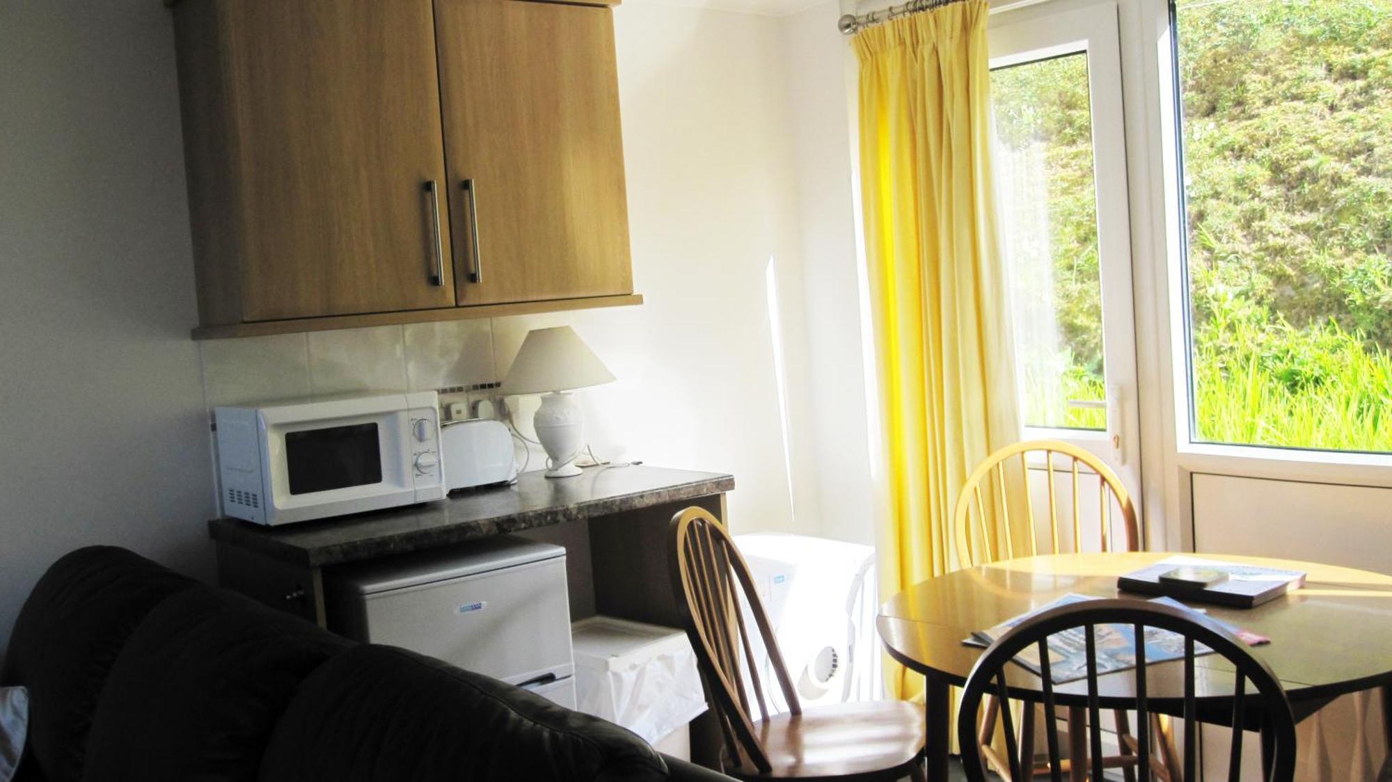 Freshwater Bay Holiday Cottages Pembroke Zimmer foto