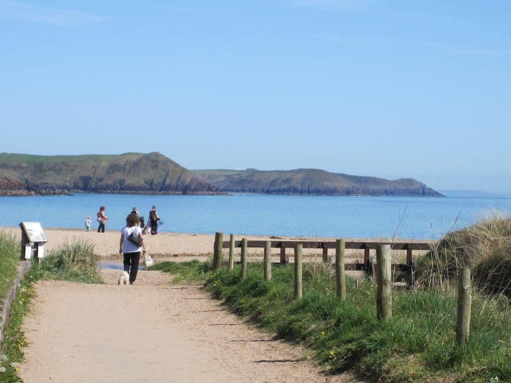 Freshwater Bay Holiday Cottages Pembroke Exterior foto